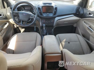Zdjęcie 8 z 13 samochodu: 2017 FORD ESCAPE SE VIN:1FMCU9G90HUA30948 - miniatura