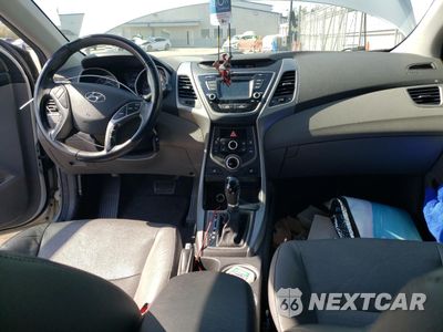 Zdjęcie 8 z 12 samochodu: 2014 HYUNDAI ELANTRA SE VIN:KMHDH4AE0EU142405 - miniatura