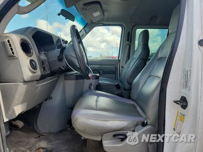 Zdjęcie 7 z 15 samochodu: 2012 FORD ECONOLINE E250 VAN VIN:1FTNE2EW2CDA17539 - miniatura
