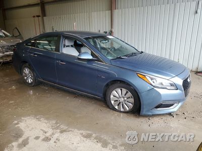 Czwarte zdjęcie samochodu z boku: 2016 HYUNDAI SONATA HYBRID VIN:KMHE24L10GA039540 - miniatura