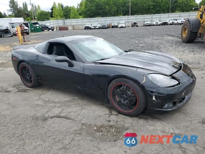 Czwarte zdjęcie samochodu z boku: 2005 CHEVROLET CORVETTE VIN:1G1YY24U055123000 - miniatura