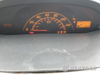 Zdjęcie 9 z 13 samochodu: 2009 TOYOTA YARIS VIN:JTDJT903695232449 - miniatura