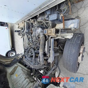 Zdjęcie 7 z 10 samochodu: 2014 ISUZU NQR VIN:JALE5W160E7902982 - miniatura