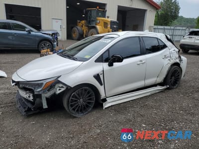 2023 TOYOTA GR COROLLA CORE JTNABAAE8PA001735 - główne zdjęcie licytacji z USA - miniatura