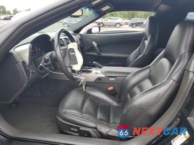 Zdjęcie 7 z 14 samochodu: 2005 CHEVROLET CORVETTE VIN:1G1YY24U055123000 - miniatura
