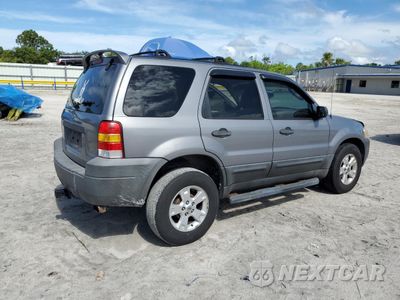 Trzecie zdjęcie samochodu z tyłu: 2007 FORD ESCAPE XLT VIN:1FMCU03Z07KB36991 - miniatura