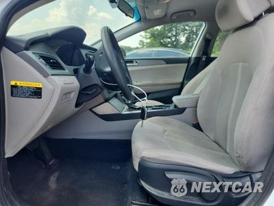 Zdjęcie 7 z 12 samochodu: 2017 HYUNDAI SONATA SE VIN:5NPE24AF7HH517675 - miniatura