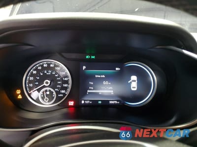 Zdjęcie 9 z 13 samochodu: 2023 GENESIS G70 BASE VIN:KMTG34TA5PU132466 - miniatura