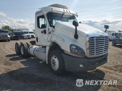 2017 FREIGHTLINER CASCADIA 125 3AKJGEDV1HSJH9204 - główne zdjęcie licytacji z USA - miniatura