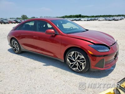 Piąte zdjęcie samochodu w środku: 2023 HYUNDAI IONIQ 6 SEL VIN:KMHM34AA8PA046649 - miniatura