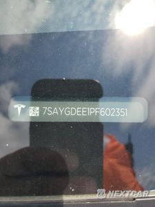 Zdjęcie 12 z 12 samochodu: 2023 TESLA MODEL Y VIN:7SAYGDEE1PF602351 - miniatura