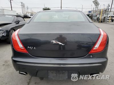 Zdjęcie 6 z 12 samochodu: 2011 JAGUAR XJL VIN:SAJWA2GB6BLV13752 - miniatura
