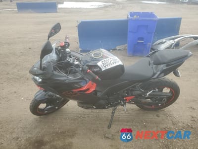 Trzecie zdjęcie samochodu z tyłu: 2019 KAWASAKI EX400 VIN:JKAEXKH13KDA43797 - miniatura