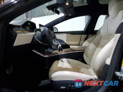 Zdjęcie 7 z 12 samochodu: 2021 TESLA MODEL S VIN:5YJSA1E68MF432125 - miniatura