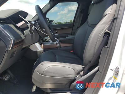 Zdjęcie 7 z 15 samochodu: 2025 LAND ROVER RANGE ROVER SE VIN:SALKPBE95SA267311 - miniatura