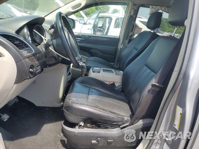 Zdjęcie 7 z 13 samochodu: 2014 CHRYSLER TOWN & COUNTRY TOURING VIN:2C4RC1BG0ER255386 - miniatura