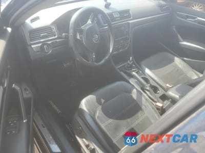 Zdjęcie 8 z 12 samochodu: 2018 VOLKSWAGEN PASSAT S VIN:1VWAA7A38JC006645 - miniatura