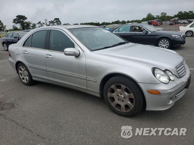 Czwarte zdjęcie samochodu z boku: 2005 MERCEDES-BENZ C 320 4MATIC VIN:WDBRF84JX5F587558 - miniatura