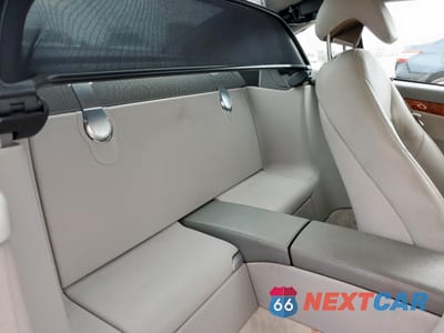 Zdjęcie 10 z 14 samochodu: 2004 MERCEDES-BENZ SL 500 VIN:WDBSK75FX4F070969 - miniatura