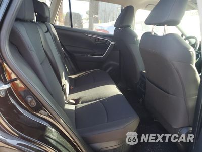 Zdjęcie 11 z 13 samochodu: 2023 TOYOTA RAV4 LE VIN:JTMLWRFV2PD577411 - miniatura