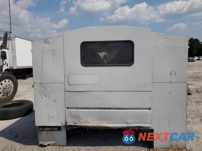 Zdjęcie 6 z 13 samochodu: 2015 ISUZU NPR VIN:54DB4J1B5FS806959 - miniatura