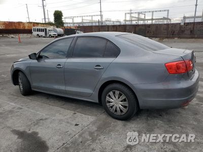 Drugie zdjęcie samochodu z przodu: 2014 VOLKSWAGEN JETTA BASE VIN:3VW2K7AJ1EM228478 - miniatura
