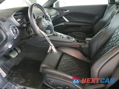 Zdjęcie 7 z 12 samochodu: 2016 AUDI TT VIN:TRUT5CFV8G1029971 - miniatura