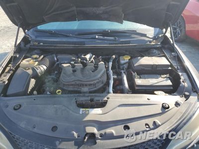 Zdjęcie 11 z 12 samochodu: 2015 CHRYSLER 200 C VIN:1C3CCCEG4FN551026 - miniatura