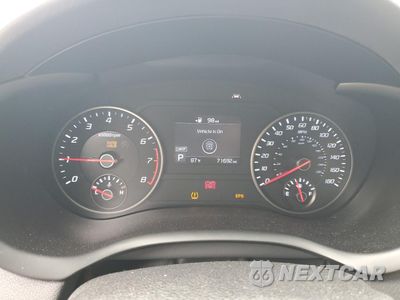 Zdjęcie 9 z 15 samochodu: 2018 KIA STINGER GT VIN:KNAE35LC2J6020102 - miniatura