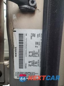 Zdjęcie 12 z 12 samochodu: 2002 VOLVO V70 XC VIN:YV1SZ58D621048659 - miniatura