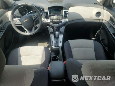 Zdjęcie 8 z 12 samochodu: 2014 CHEVROLET CRUZE LS VIN:1G1PA5SH5E7156649 - miniatura