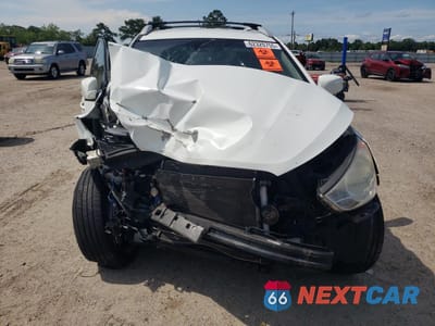 Piąte zdjęcie samochodu w środku: 2012 HYUNDAI TUCSON GLS VIN:KM8JU3AC1CU353276 - miniatura