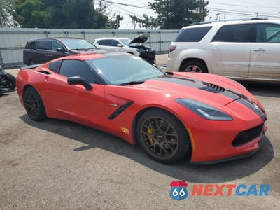 Czwarte zdjęcie samochodu z boku: 2014 CHEVROLET CORVETTE STINGRAY Z51 2LT VIN:1G1YJ2D7XE5120412 - miniatura
