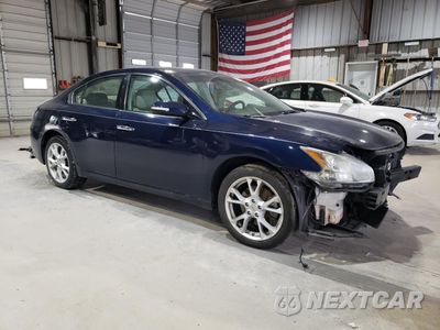 Czwarte zdjęcie samochodu z boku: 2013 NISSAN MAXIMA S VIN:1N4AA5AP3DC805561 - miniatura