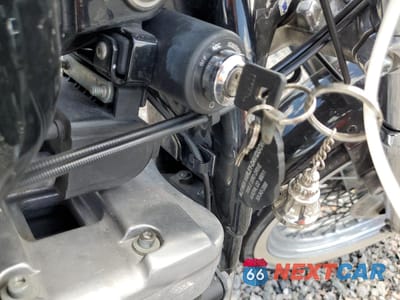 Zdjęcie 8 z 10 samochodu: 2003 HARLEY-DAVIDSON XL883 HUGGER VIN:1HD4CEM143K447527 - miniatura