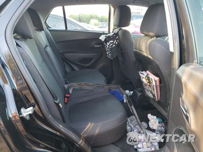 Zdjęcie 10 z 12 samochodu: 2019 CHEVROLET TRAX LS VIN:3GNCJKSBXKL163594 - miniatura