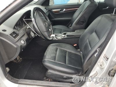 Zdjęcie 7 z 15 samochodu: 2010 MERCEDES-BENZ C 300 4MATIC VIN:WDDGF8BB5AF367345 - miniatura