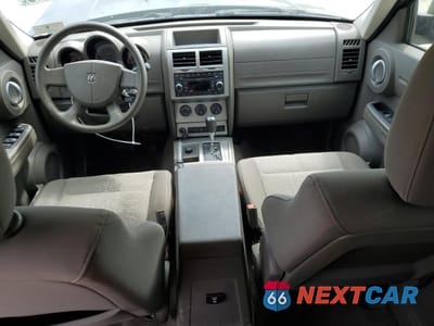 Zdjęcie 8 z 15 samochodu: 2008 DODGE NITRO SXT VIN:1D8GU28KX8W219482 - miniatura