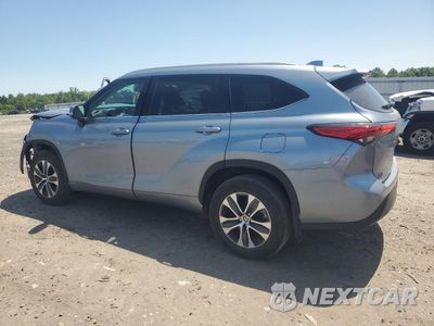 Drugie zdjęcie samochodu z przodu: 2022 TOYOTA HIGHLANDER XLE VIN:5TDGZRBH1NS243770 - miniatura