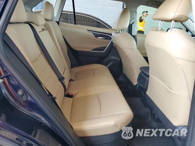 Zdjęcie 11 z 16 samochodu: 2020 TOYOTA RAV4 LIMITED VIN:JTMDWRFV6LD061793 - miniatura