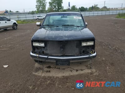 Piąte zdjęcie samochodu w środku: 1988 CHEVROLET GMT-400 K1500 VIN:1GCDK14K7JE137969 - miniatura