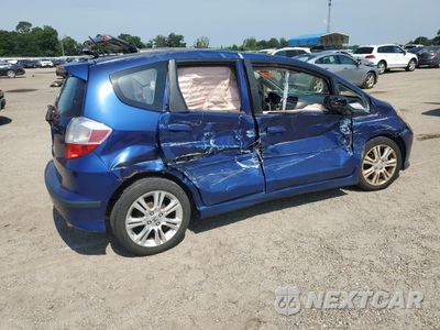 Trzecie zdjęcie samochodu z tyłu: 2010 HONDA FIT SPORT VIN:JHMGE8H46AS028119 - miniatura