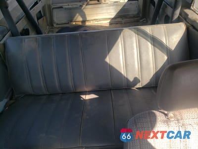 Zdjęcie 10 z 13 samochodu: 1986 TOYOTA 4RUNNER RN60 VIN:JT4RN62D6G0045742 - miniatura