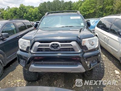 Piąte zdjęcie samochodu w środku: 2012 TOYOTA TACOMA DOUBLE CAB VIN:5TFLU4EN0CX045707 - miniatura