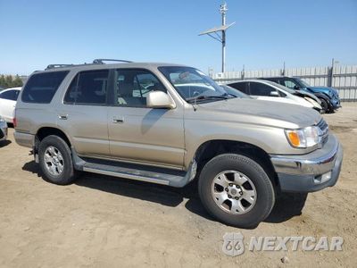 Czwarte zdjęcie samochodu z boku: 2002 TOYOTA 4RUNNER SR5 VIN:JT3GN86R120241951 - miniatura