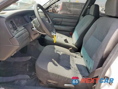 Zdjęcie 7 z 13 samochodu: 2008 FORD CROWN VICTORIA POLICE INTERCEPTOR VIN:2FAHP71V28X102341 - miniatura