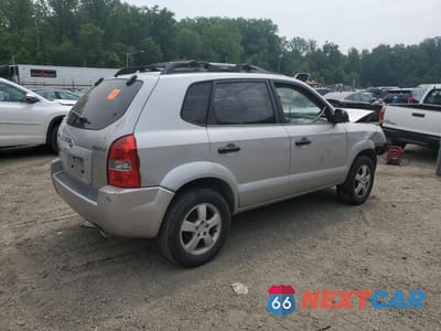 Trzecie zdjęcie samochodu z tyłu: 2006 HYUNDAI TUCSON GL VIN:KM8JM12B26U457662 - miniatura
