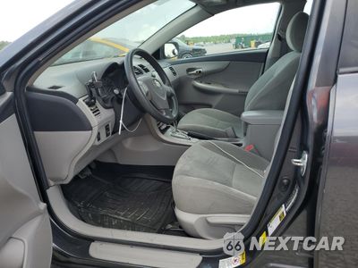 Zdjęcie 7 z 13 samochodu: 2011 TOYOTA COROLLA BASE VIN:2T1BU4EE0BC734249 - miniatura