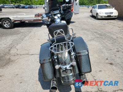 Czwarte zdjęcie samochodu z boku: 2016 HARLEY-DAVIDSON FLTRXS ROAD GLIDE SPECIAL VIN:1HD1KTM18GB612561 - miniatura