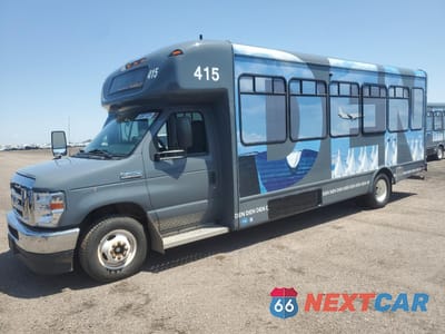 2022 FORD ECONOLINE E450 SUPER DUTY CUTAWAY VAN 1FDFE4FN1NDC37758 - główne zdjęcie licytacji z USA - miniatura